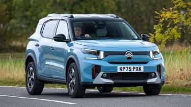 Citroen C3 Aircross - dynamic front cornering